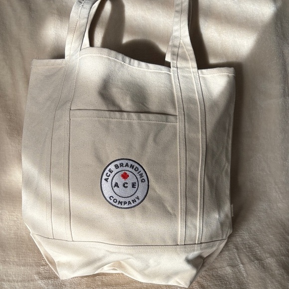 Leeds Handbags - Cream Tote Bag Heavy Thick Construction NWOT
